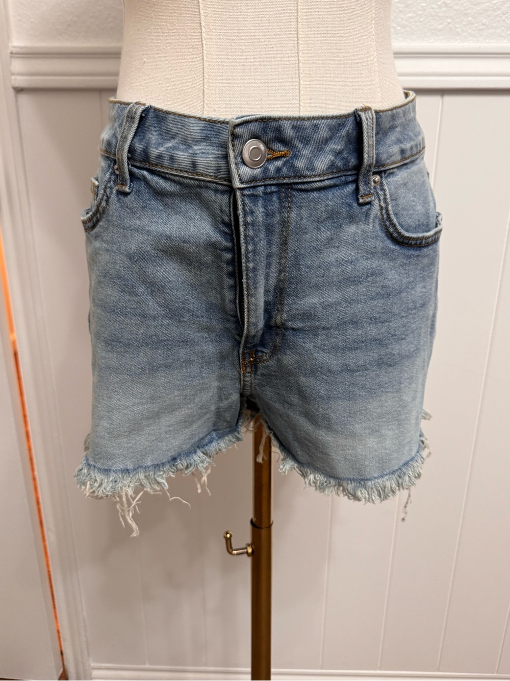 H&M Light Blue Frayed-Hem Denim Shorts